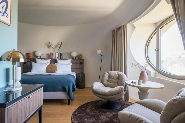 Hôtel L'EssenCiel  5