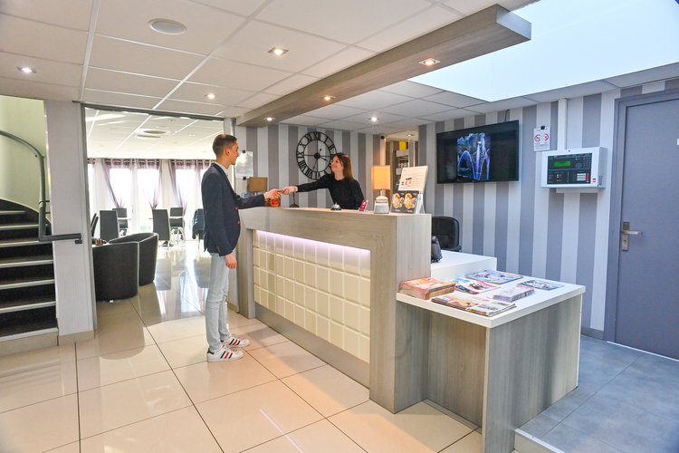 Hôtel Lunotel  21