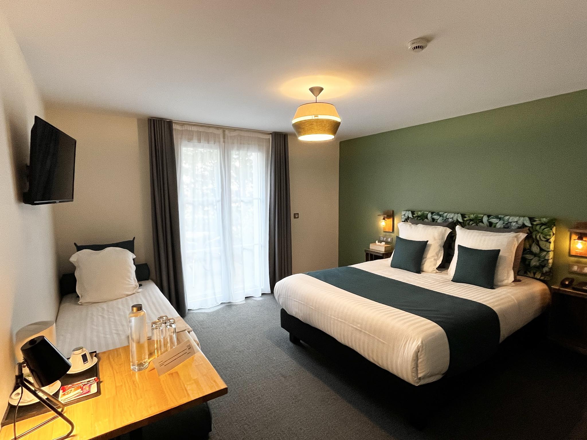 Privilege Terrace Zimmer im Dreibettzimmer