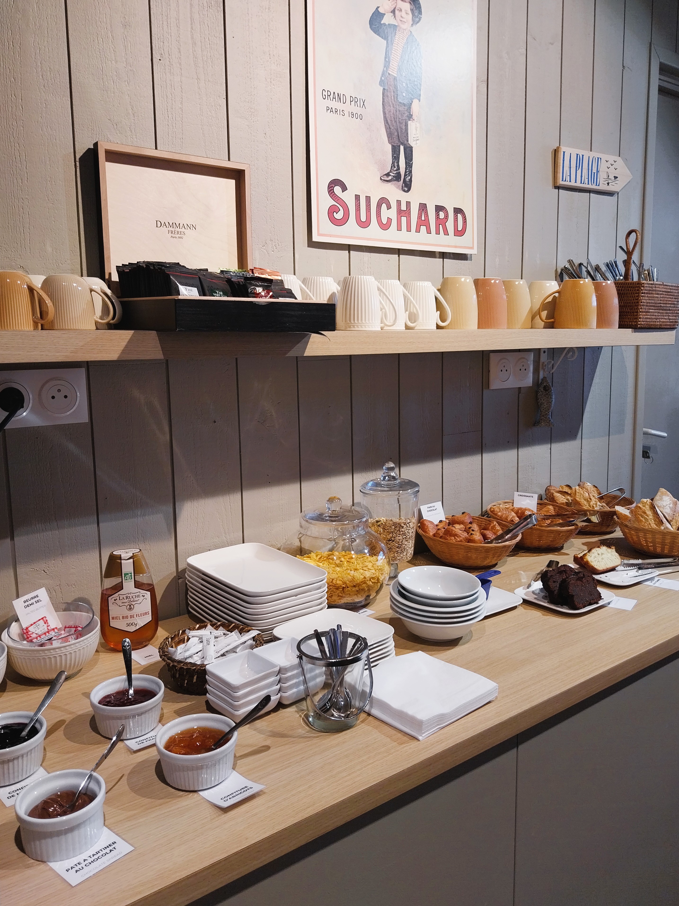 Le petit déjeuner buffet servi tout les matins de 8H30 à 10H