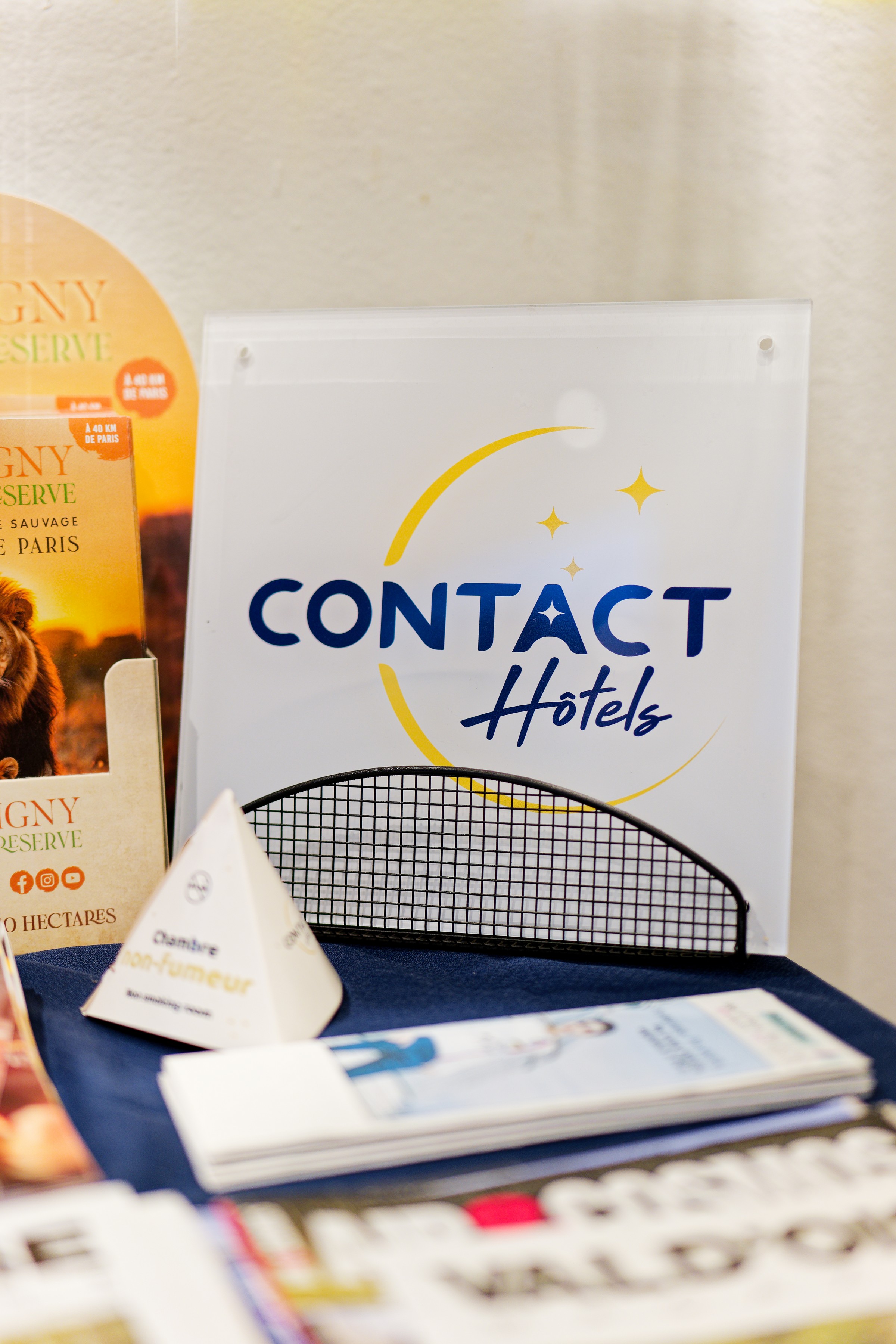 Contact Hotel Bleu France