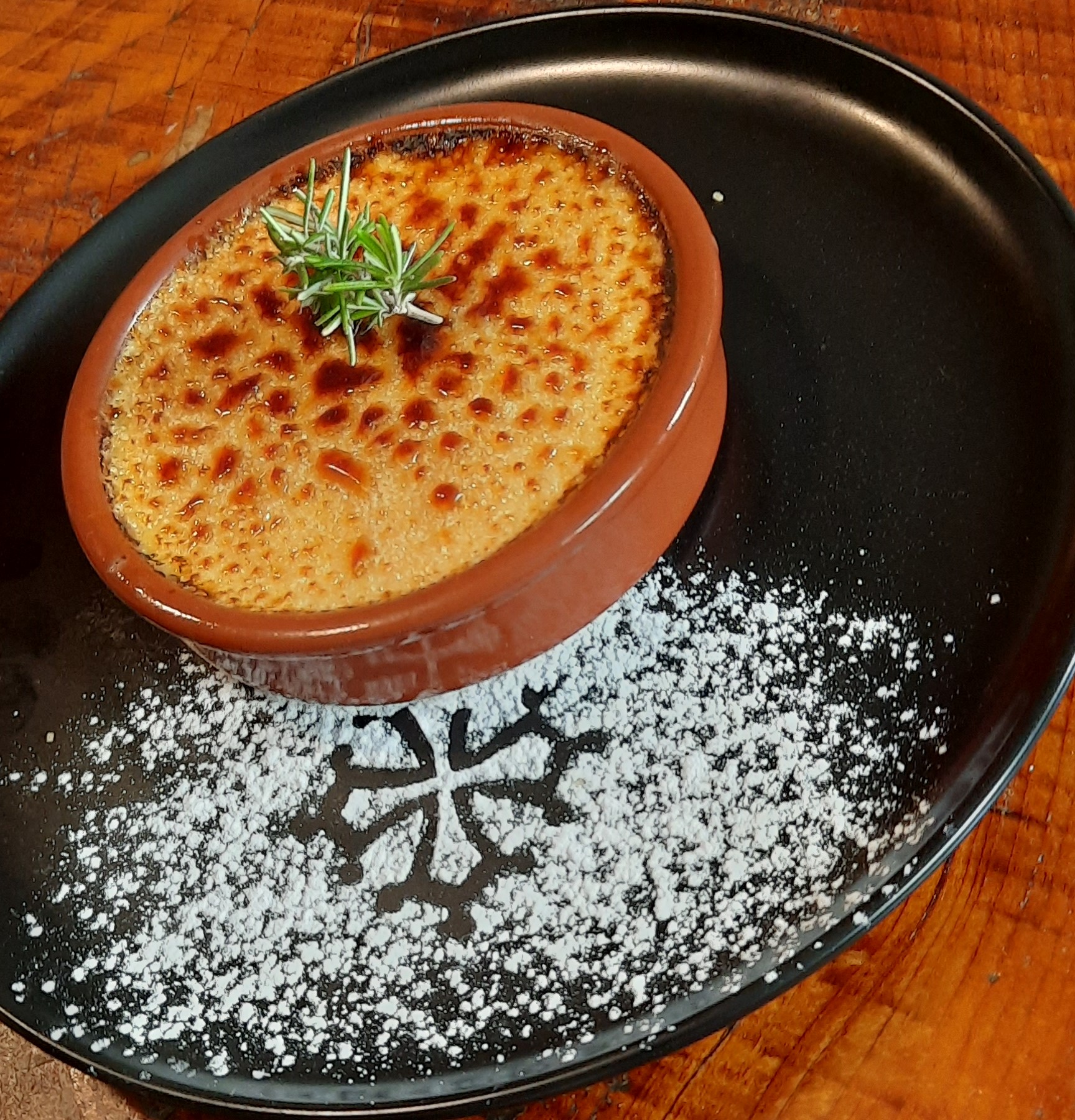 anexo del restaurante crème brûlée