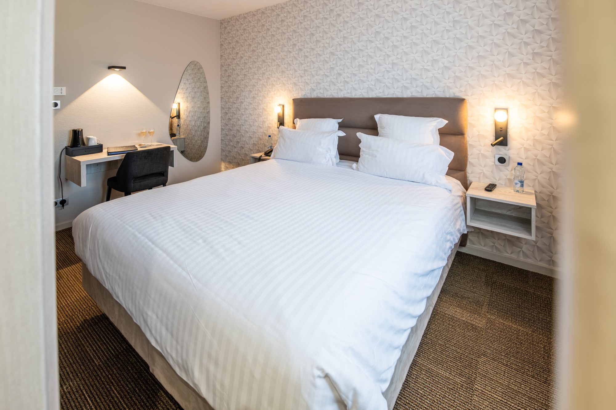 Chambre supérieure climatisée